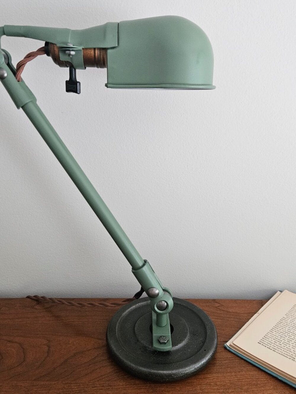 Vintage Fostoria Industrial Desk Lamp. Antique Factory Light.